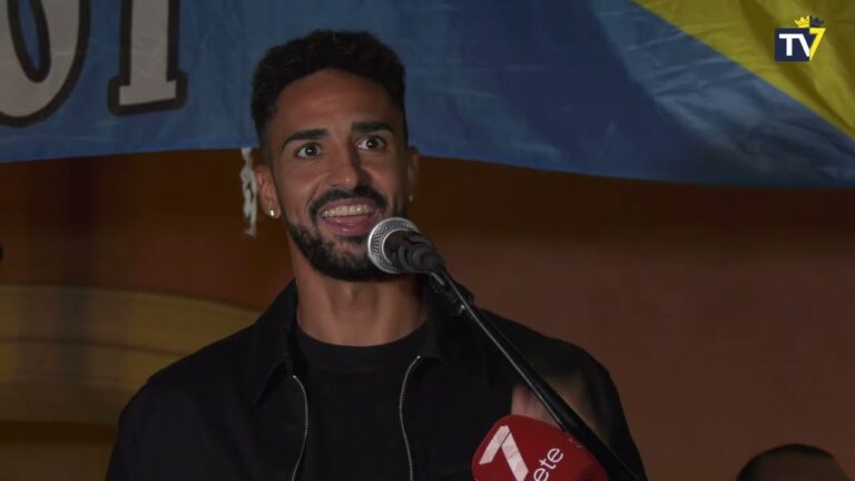 Clubes Deportivos en Rota: Guía Completa